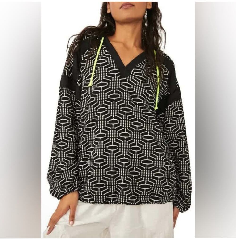 Free People Movement Daylight Hoodie Sweatshirt Womens Small Black Geometric Gym